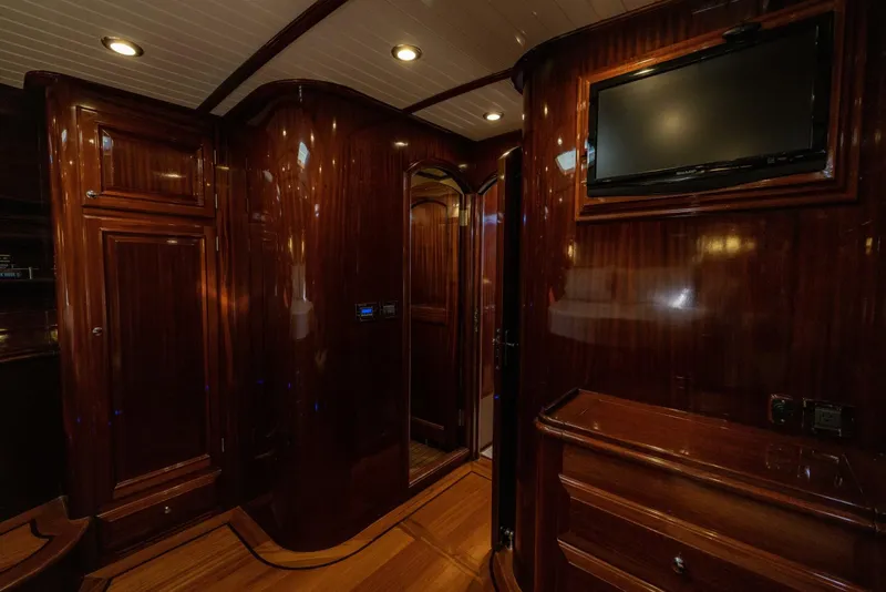 Slide: The Image of Vicem 58/64 2010 - 5768255