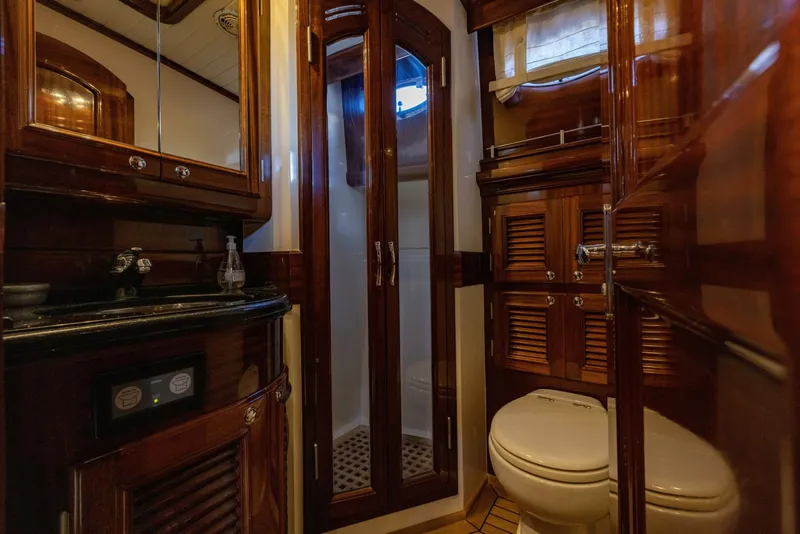 Slide: The Image of Vicem 58/64 2010 - 5768259