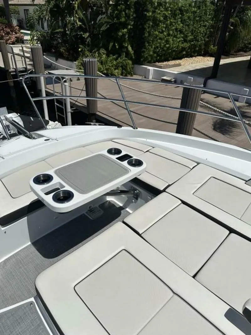 Slide: The Image of Jeanneau 41 2022 - 4529867