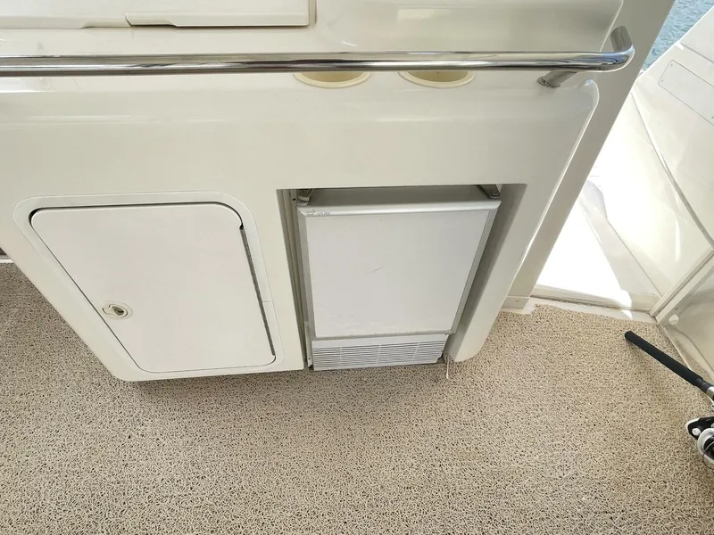 Slide: The Image of Sea Ray 420 AC 1998 - 4530096