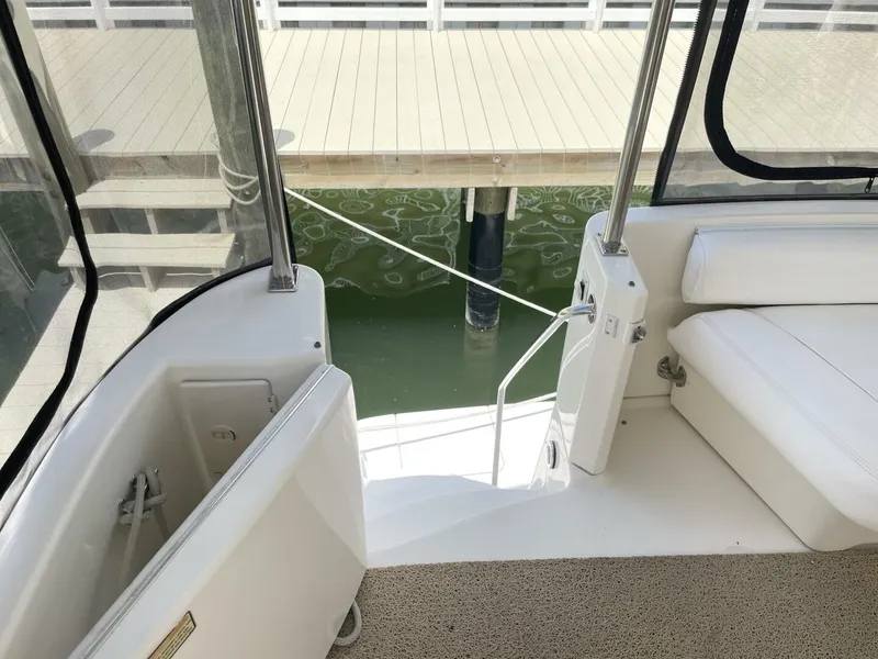 Slide: The Image of Sea Ray 420 AC 1998 - 4530111