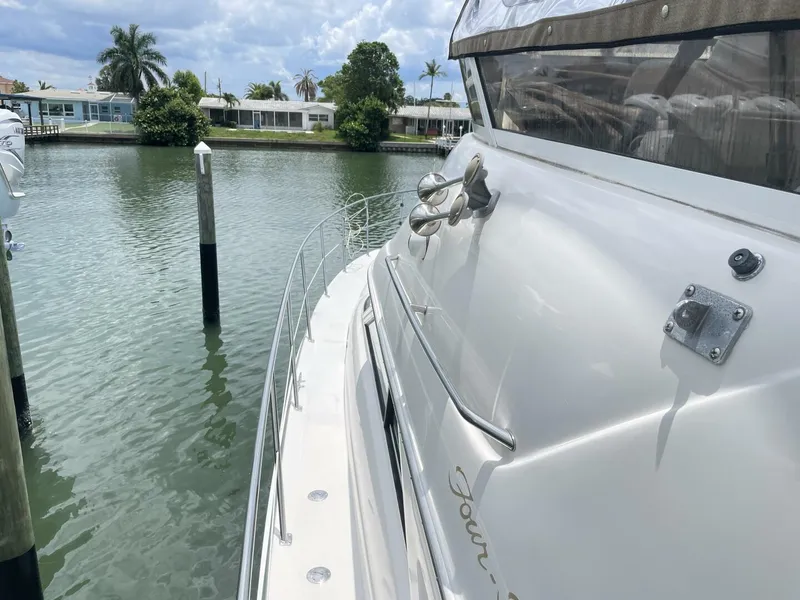 Slide: The Image of Sea Ray 420 AC 1998 - 4530114