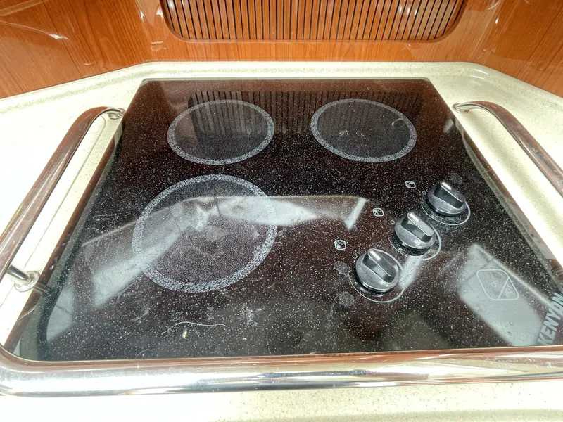 Slide: The Image of Sea Ray 420 AC 1998 - 4530200