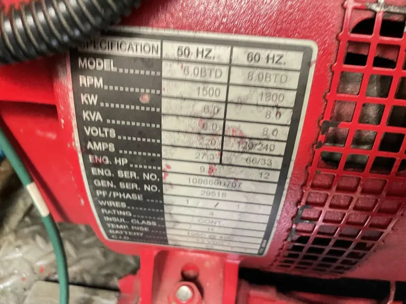 Slide: The Image of Sea Ray 420 AC 1998 - 4530245