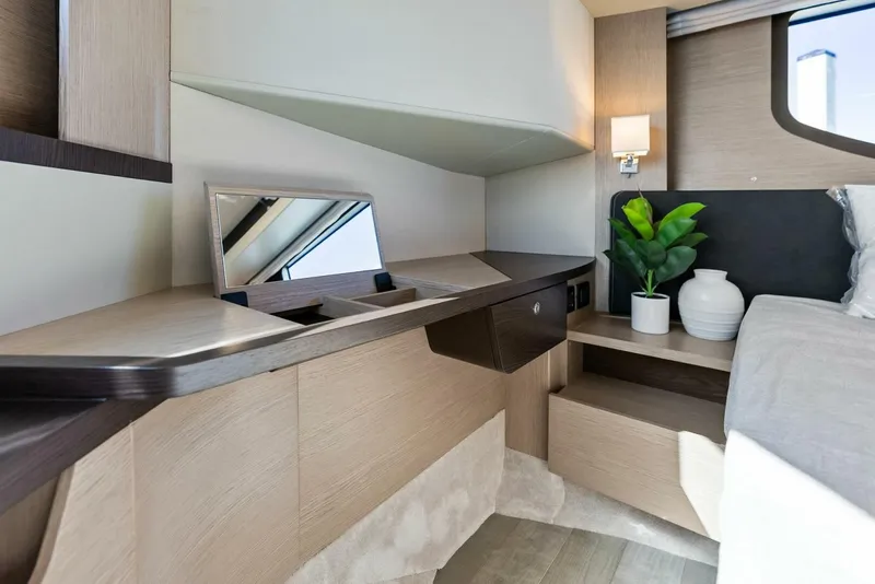 Slide: The Image of 2025 Absolute 47 Fly - Master Stateroom - 5540000