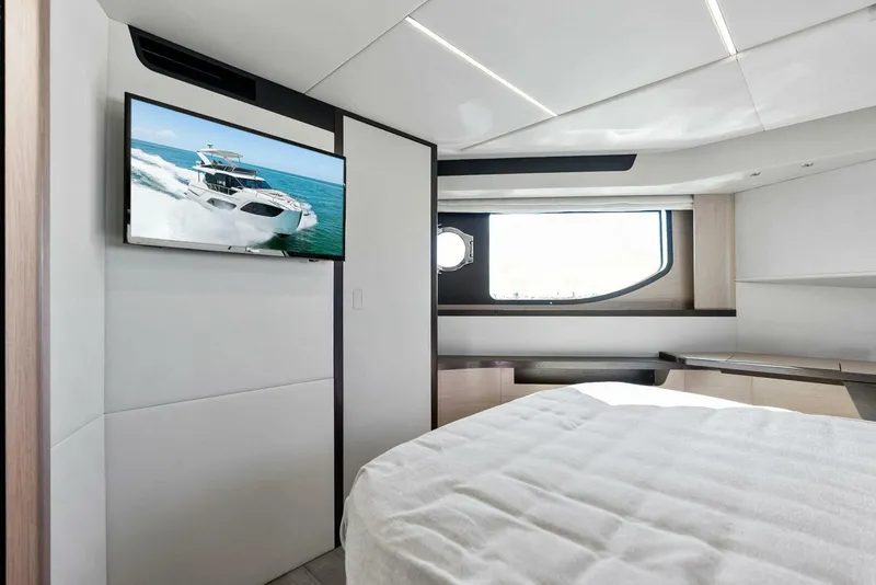 Slide: The Image of 2025 Absolute 47 Fly - Master Stateroom - 5539998
