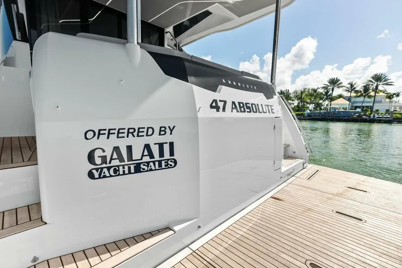 Slide: The Image of Absolute 47 Fly - Swim Platform - 5540063