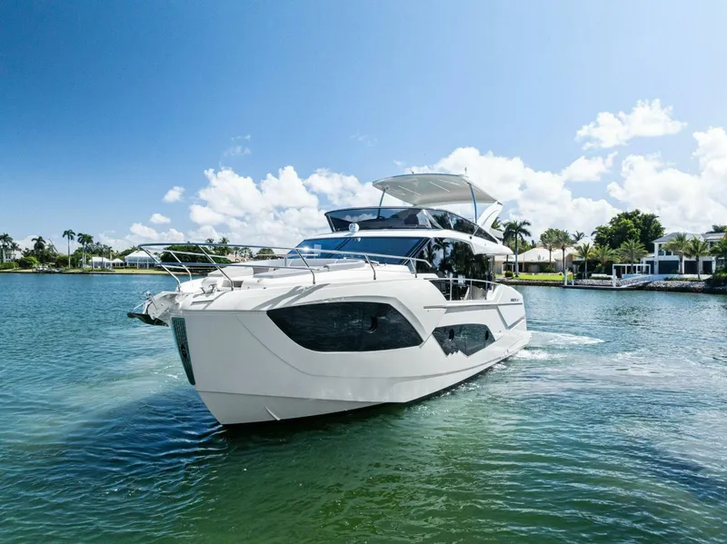 Slide: The Image of Absolute 47 Fly - Profile Bow 3/4 Port  - 5539943