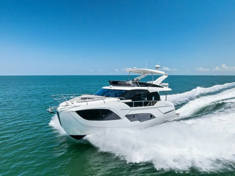 Slide: The Image of Absolute 47 Fly - Profile Bow 3/4 Port  - 5539953