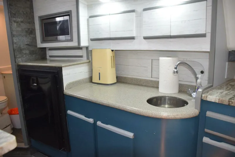 Slide: The Image of Port Side Cabin, Aft View - 5398665