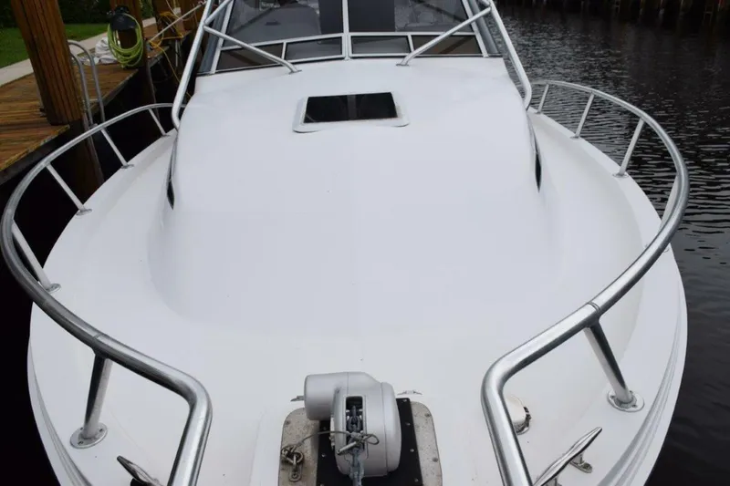 Slide: The Image of Aluminum Bow Rail - 5398709