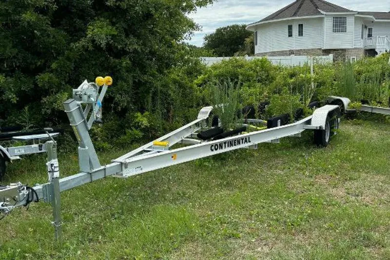 Slide: The Image of Carolina 24 Ultra Elite 2021 - 4534997