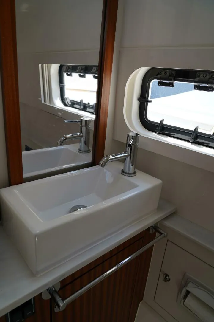 Slide: The Image of Pursuit 428 2022 - 4537672