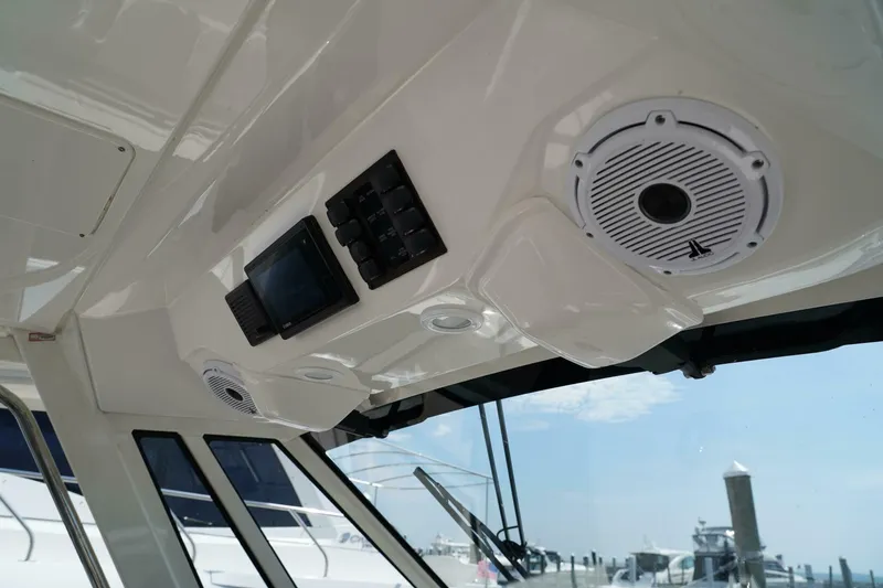 Slide: The Image of Pursuit 428 2022 - 4537680