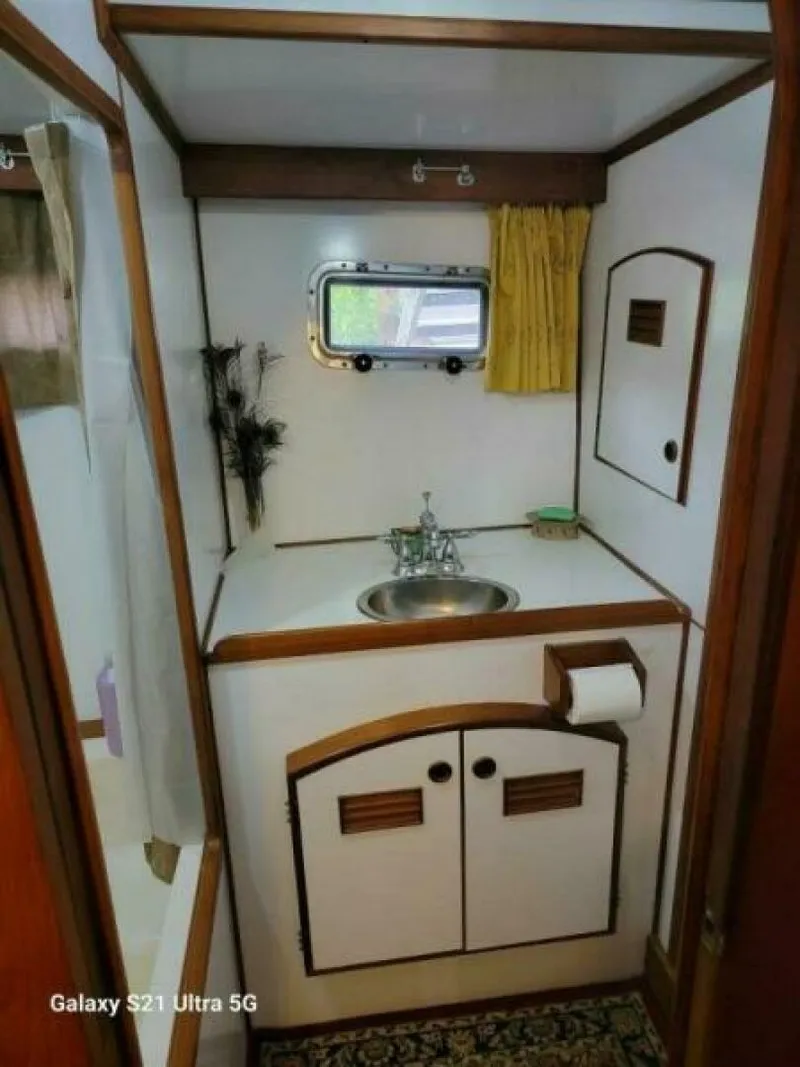 Slide: The Image of Marine Trader Wide Body 1987 - 4537951