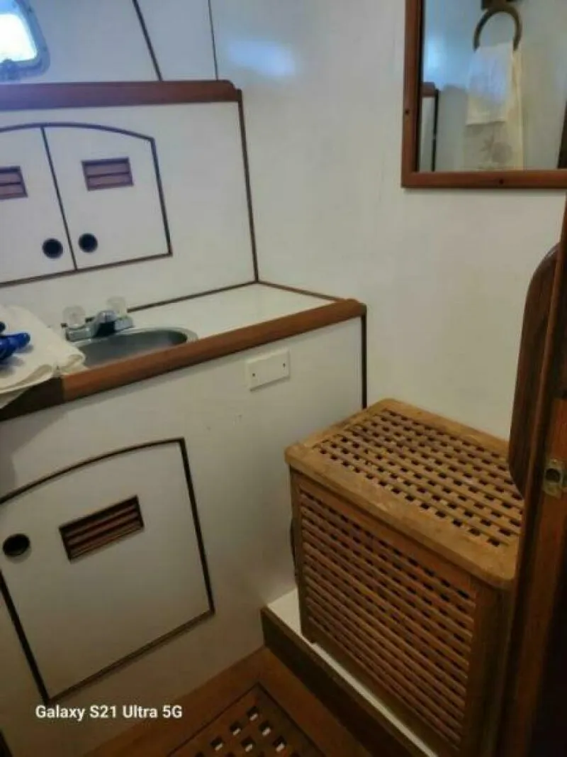 Slide: The Image of Marine Trader Wide Body 1987 - 4537954