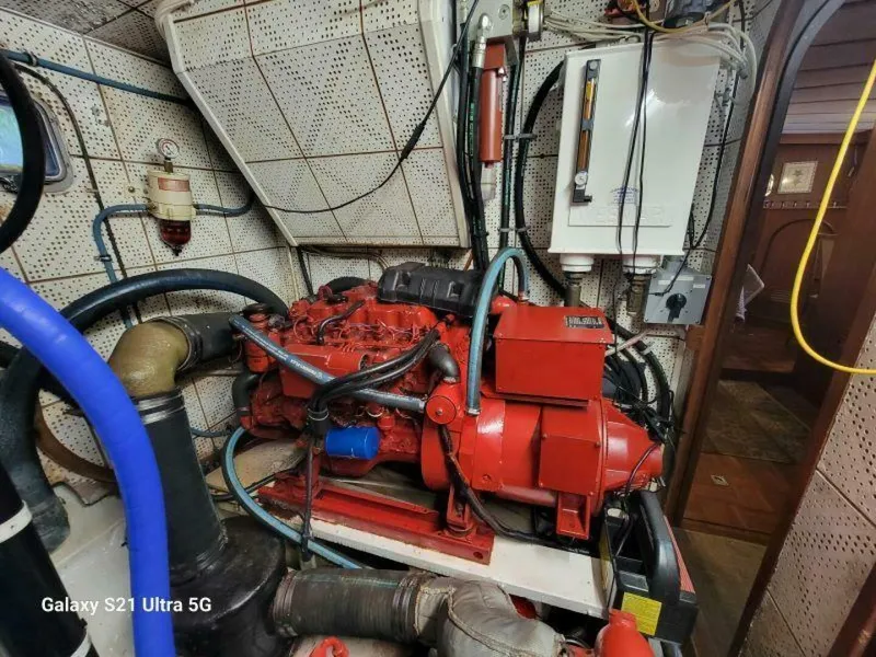 Slide: The Image of Marine Trader Wide Body 1987 - 4537960