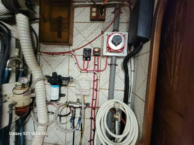 Slide: The Image of Marine Trader Wide Body 1987 - 4537975