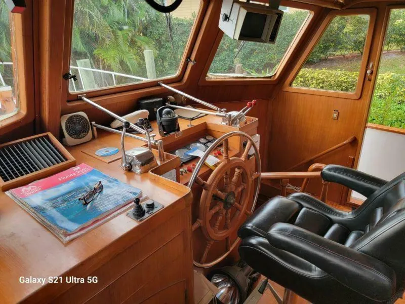 Slide: The Image of Marine Trader Wide Body 1987 - 4537876