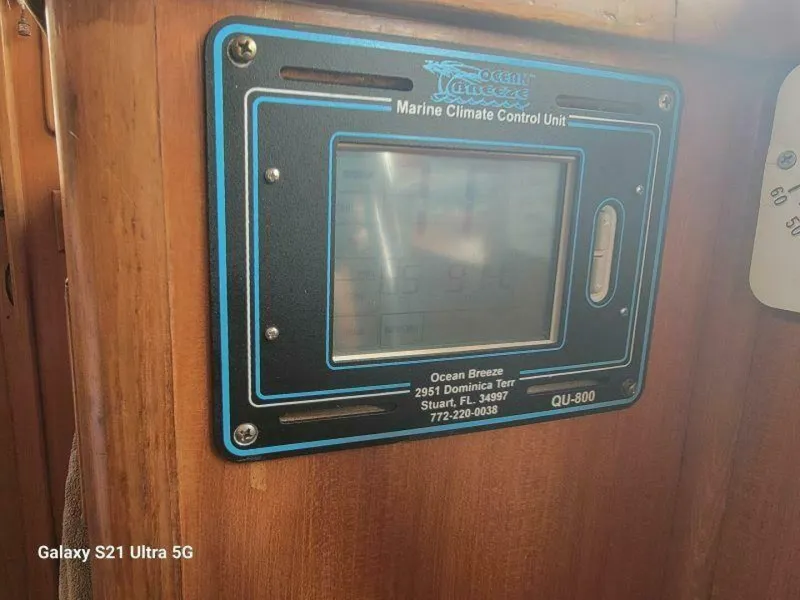 Slide: The Image of Marine Trader Wide Body 1987 - 4537889