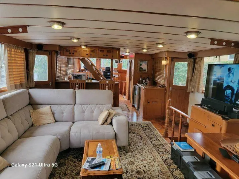 Slide: The Image of Marine Trader Wide Body 1987 - 4537911