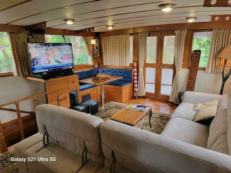 Slide: The Image of Marine Trader Wide Body 1987 - 4537916