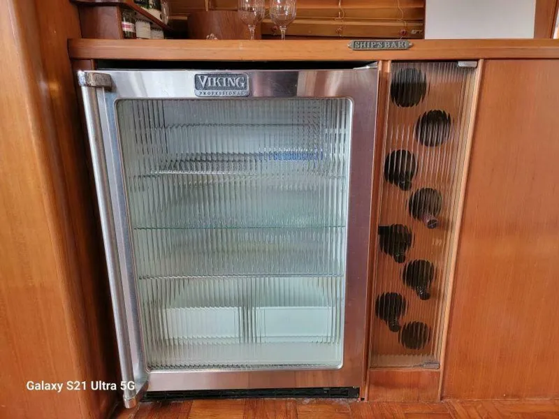 Slide: The Image of Marine Trader Wide Body 1987 - 4537923