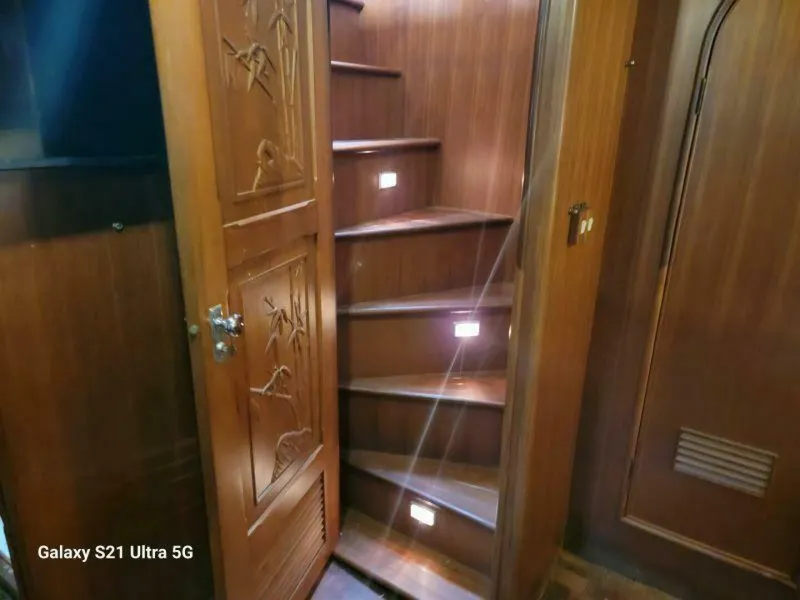 Slide: The Image of Marine Trader Wide Body 1987 - 4537936