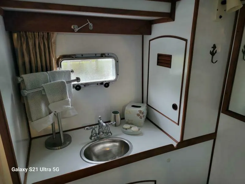 Slide: The Image of Marine Trader Wide Body 1987 - 4537939