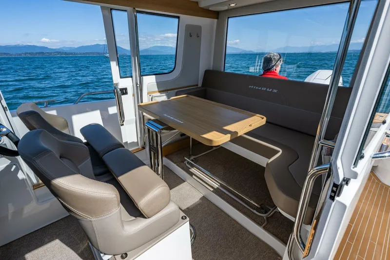 Slide: The Image of Nimbus C9 2024 - 4624683