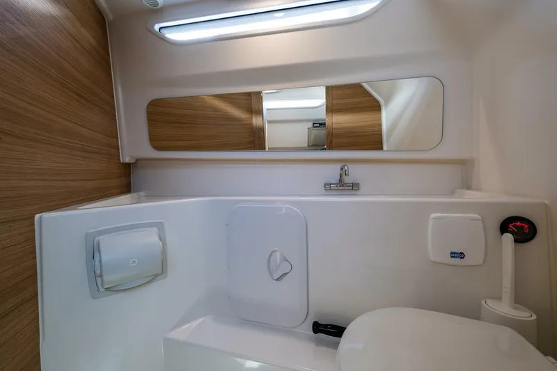 Slide: The Image of Nimbus C9 2024 - 4624663