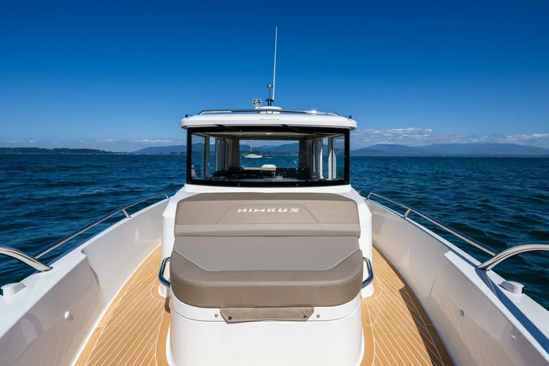 Slide: The Image of Nimbus C9 2024 - 4624667