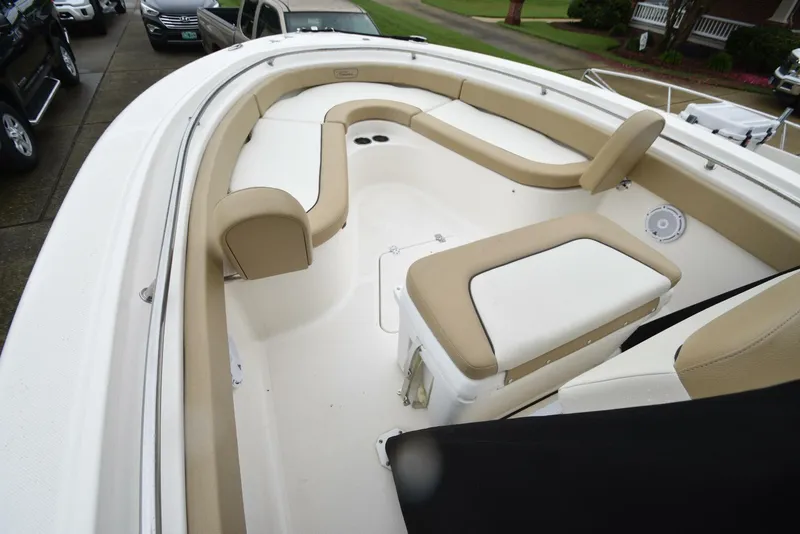 Slide: The Image of Pioneer 222 Sportfish 2021 - 4538004