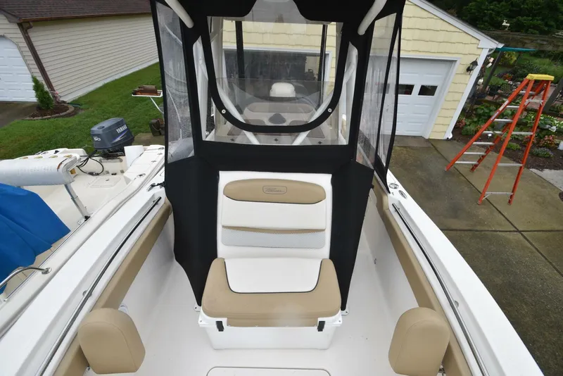 Slide: The Image of Pioneer 222 Sportfish 2021 - 4538007