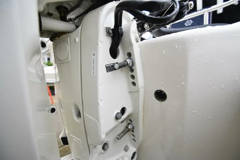 Slide: The Image of Pioneer 222 Sportfish 2021 - 4537983
