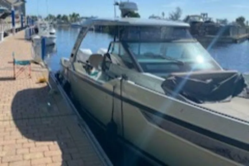 Slide: The Image of Saxdor 320 GTO 2023 - 4539486