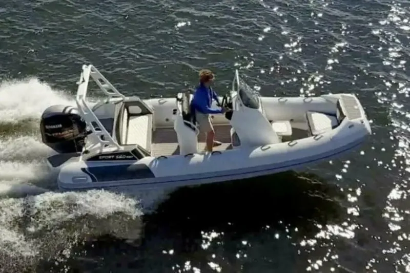 Slide: The Image of Highfield Sport 560 2025 - 4542079