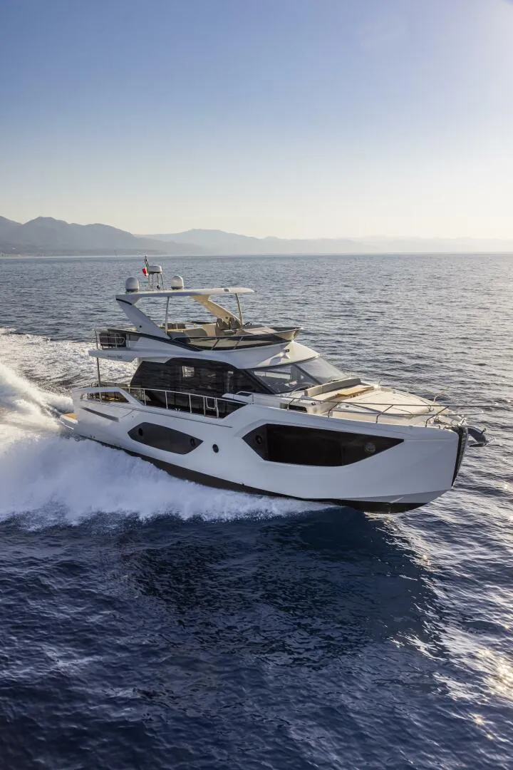 Slide: The Image of 2026 56 Absolute Flybridge - Sistership Running Profile - 4543193