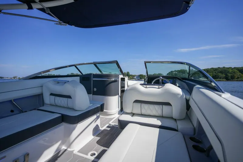 Slide: The Image of Regal LX6 2023 - 4631483