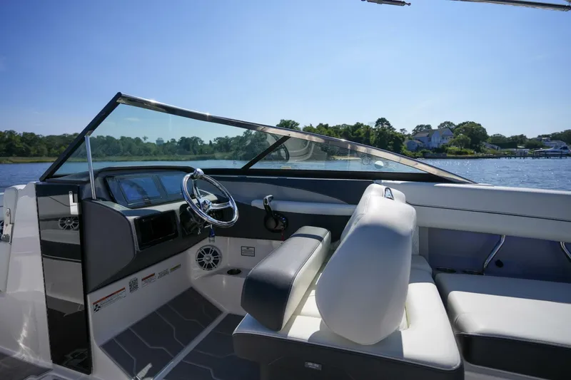 Slide: The Image of Regal LX6 2023 - 4631485