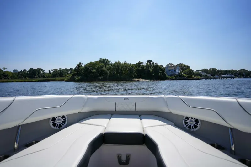 Slide: The Image of Regal LX6 2023 - 4631488