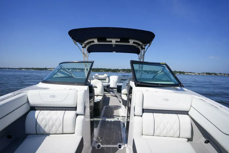 Slide: The Image of Regal LX6 2023 - 4631490