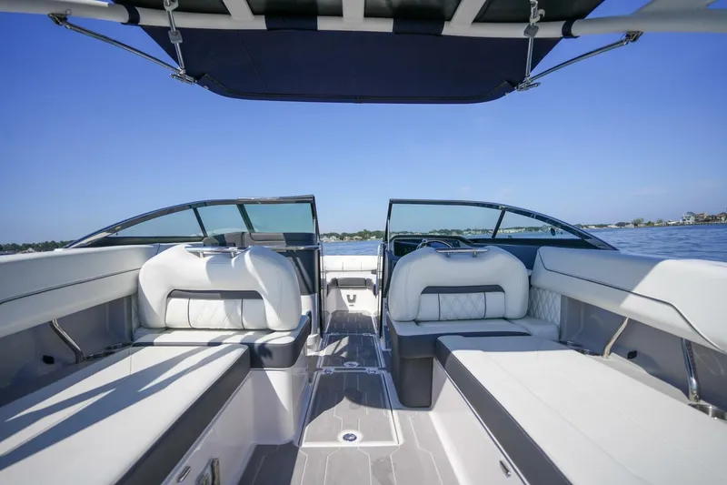 Slide: The Image of Regal LX6 2023 - 4631494