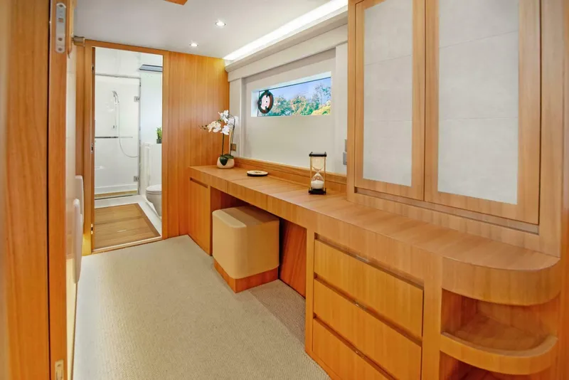 Slide: The Image of ILIAD 53E 2026 - 4547612