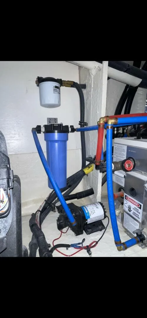 Slide: The Image of Sea Ray 37 2022 - 4544580