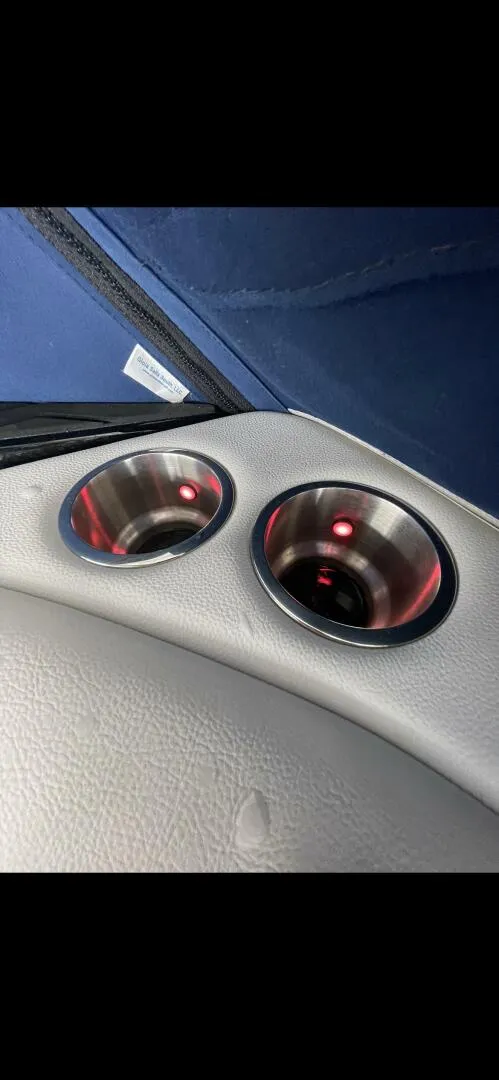 Slide: The Image of Sea Ray 37 2022 - 4544656