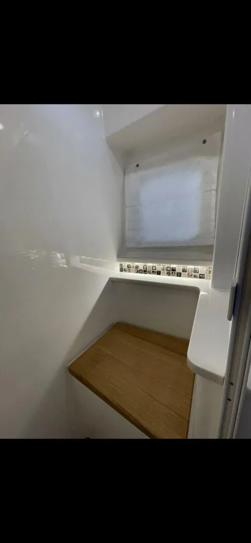 Slide: The Image of Sea Ray 37 2022 - 4544670