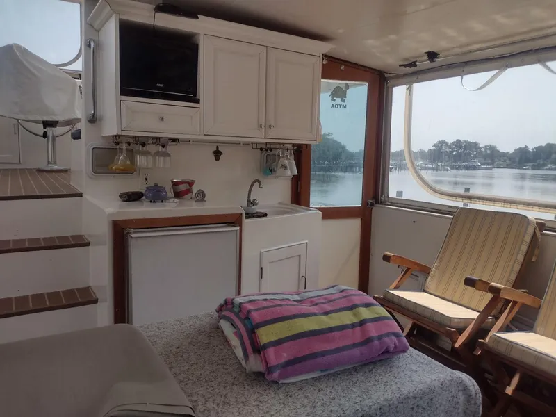 Slide: The Image of Paddy Wagon  aft - 4564767