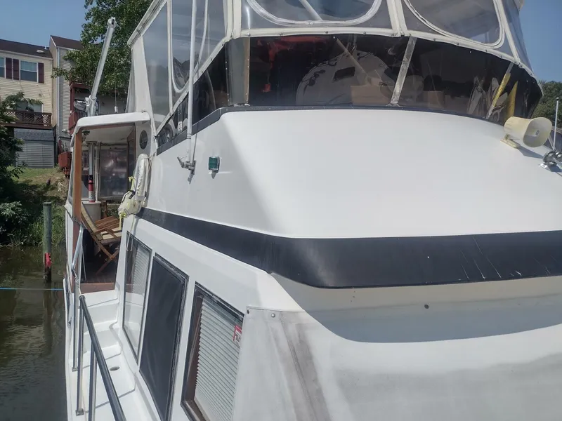 Slide: The Image of Paddy Wagon  starboard facing forward - 4564774