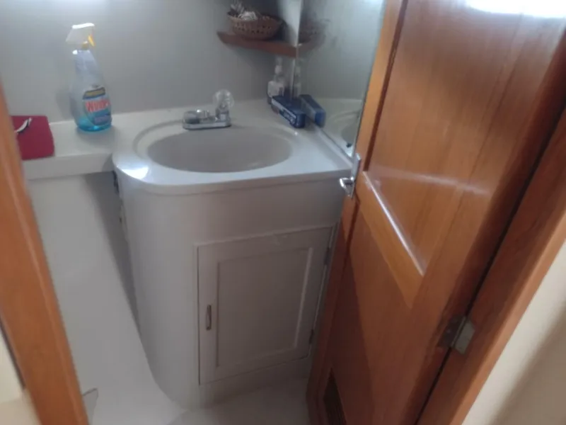 Slide: The Image of Paddy Wagon  forward head - 4564824